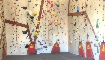Asana Climbing Gym - Garden City