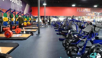Crunch Fitness - Roswell - Roswell