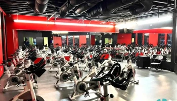 Crunch Fitness - Santa Clarita - Santa Clarita