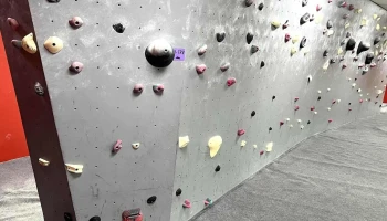 Denver Bouldering Club North - Thornton