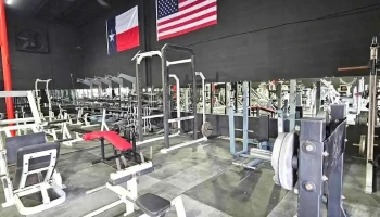Iron Addiction Gym and Nutrition - Alvin