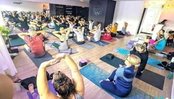 Yogaguru - Fairhaven