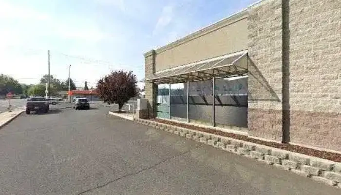 247 Selah Fitness Street View 360deg - Selah