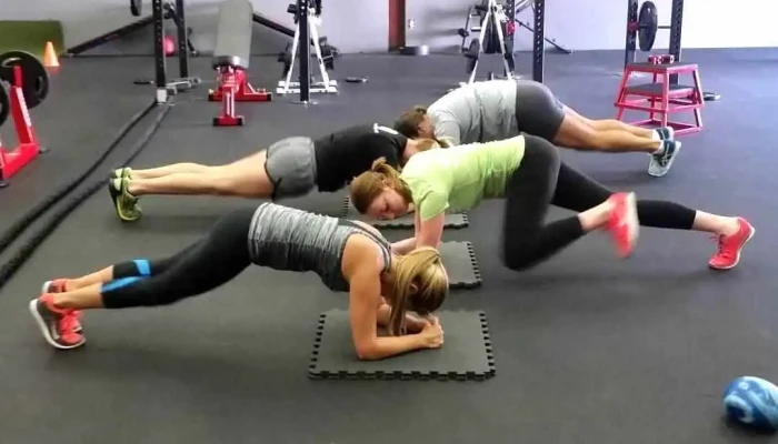 Ad Fitness Boxing All - Tyler