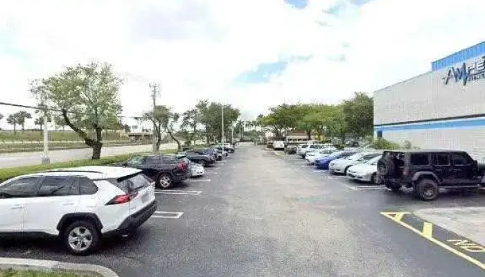 Amped Fitness Doral Street View 360deg - Doral