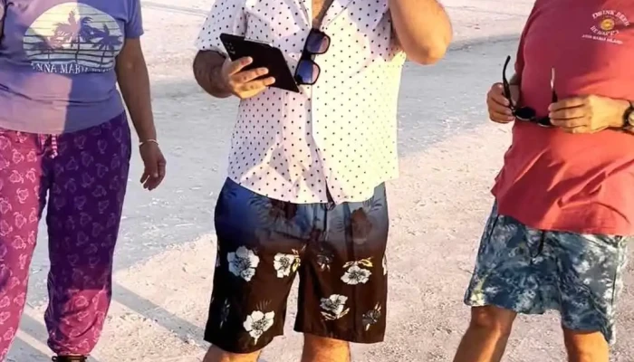 Anna Maria Island Beach -  Videos - Anna Maria