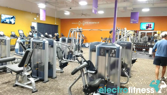 Anytime Fitness -  Exercise Machine - Grass Valley