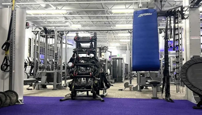 Anytime Fitness -  Gym - Cedar Lake