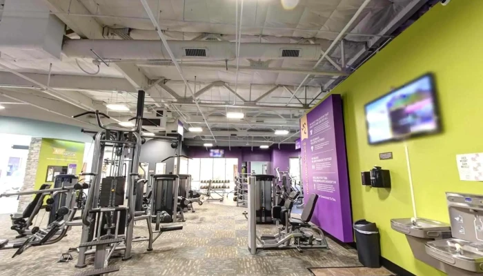 Anytime Fitness -  Street View 360deg - Anthem