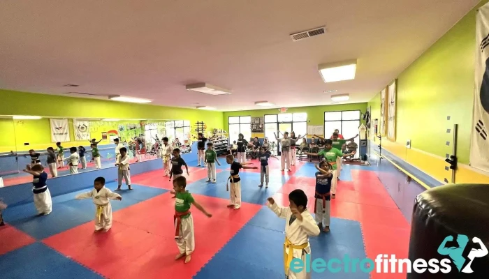 Arumaru Martial Arts Center - Bowling Green