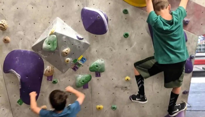 Asana Climbing Gym -  Bouldering - Garden City