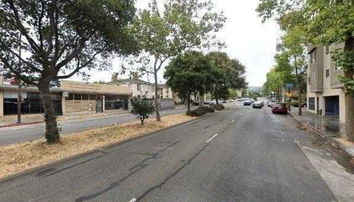 Bay Strength -  Street View 360deg - Berkeley