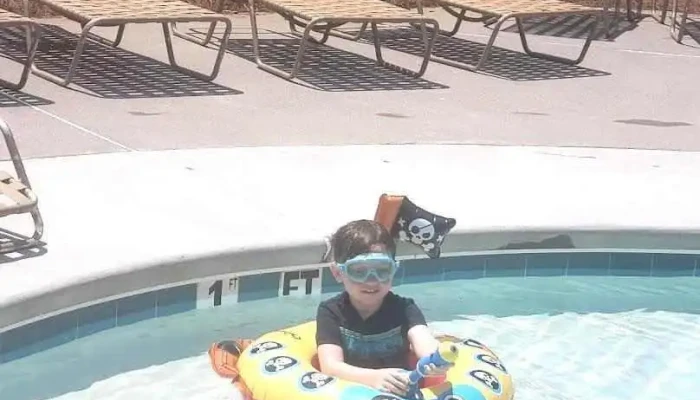 Bentwater Water Slide Pool - Acworth