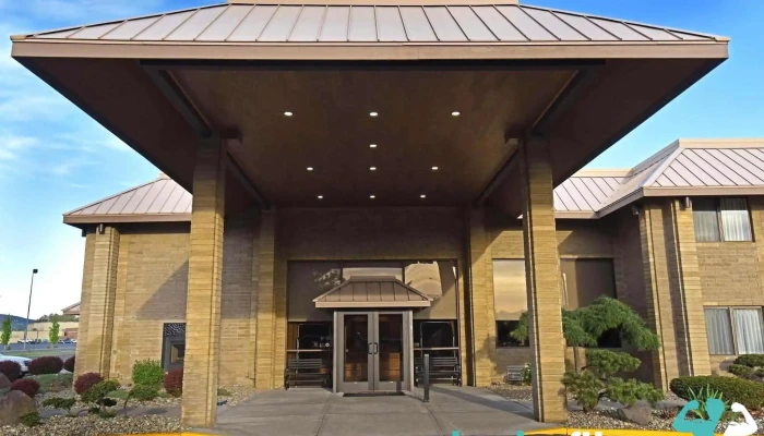 Best Western Plus Ahtanum Inn -  Exterior - Yakima