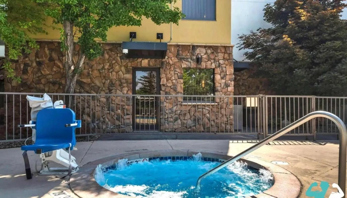 Best Western Plus Olympic Inn -  Amenities - Klamath Falls