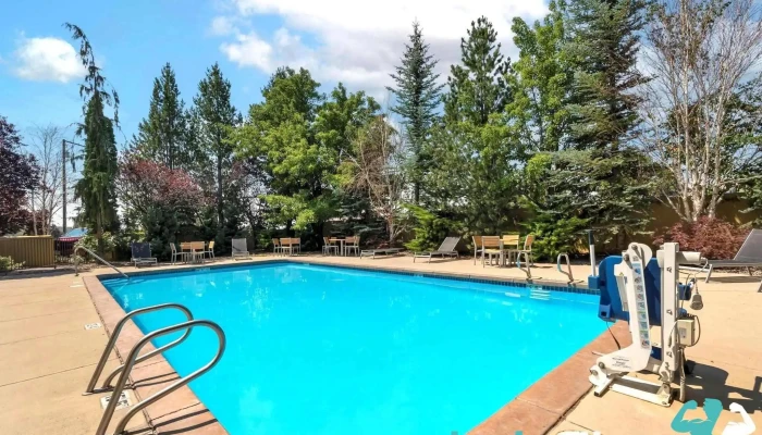 Best Western Plus Olympic Inn -  By Owner - Klamath Falls