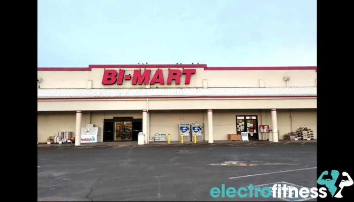 Bi -  Mart Membership Discount Stores By Owner - Klamath Falls