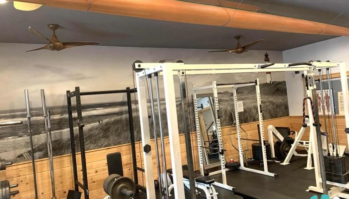 Body Tech -    Gym Gym - East Hampton