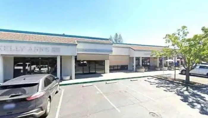 Bread Butter Fitness Street View 360deg - Pleasant Hill