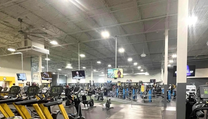 Chuze Fitness -  Area - Highlands Ranch