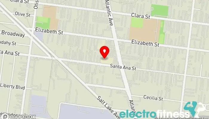 map of Chuze Fitness Fitness center, Gym, Indoor swimming pool in Cudahy