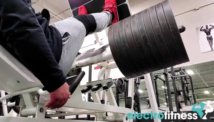 Classic Bodyworks 24 Hour Gym Fitness Gym - Portage