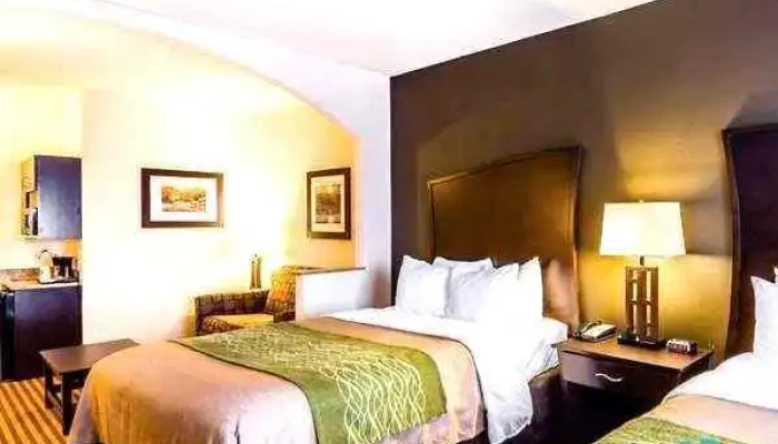 Comfort Inn Suites Rooms - Alva