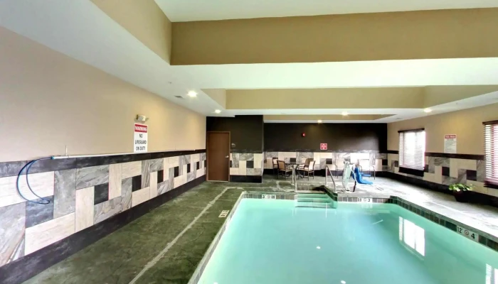 Comfort Inn Suites Street View 360deg - Alva