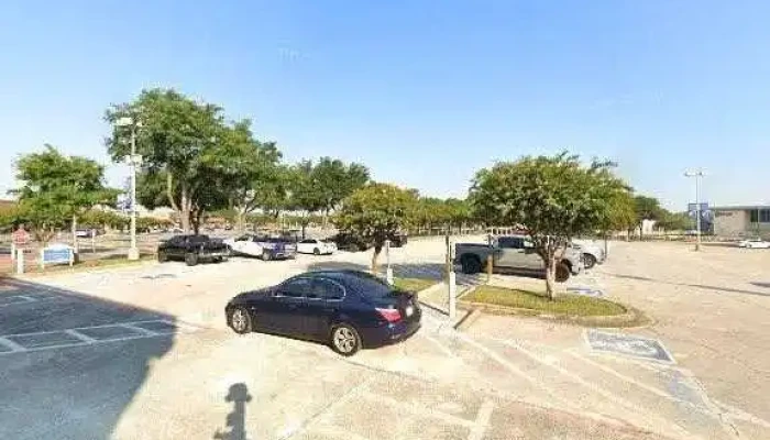 Crunch Fitness -    Addison Street View 360deg - Addison