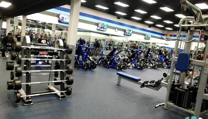 Crunch Fitness -    Cerritos All - Cerritos