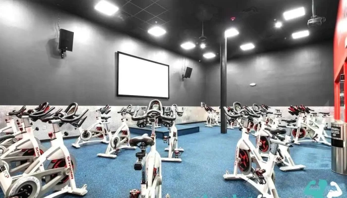 Crunch Fitness -    East Colonial All - Orlando