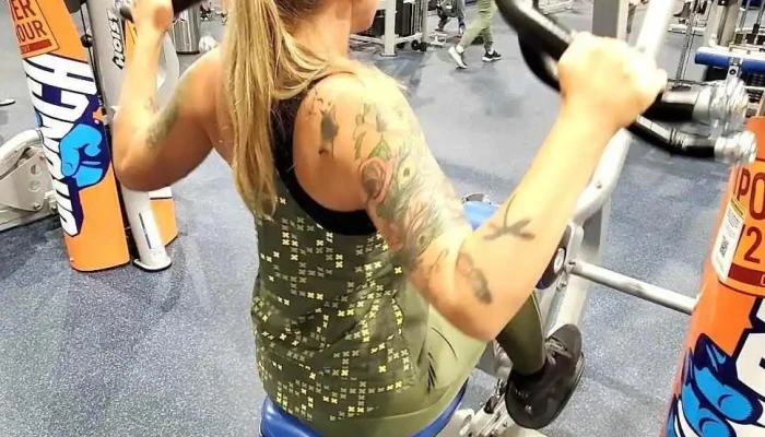 Crunch Fitness -    Taylor Exercise Machine - Taylor
