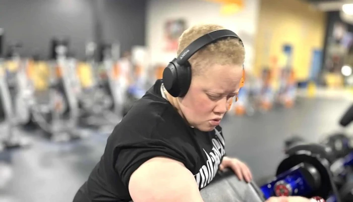 Crunch Fitness -    Tyler Tyler - Tyler