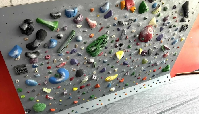Denver Bouldering Club North -  Location - Thornton