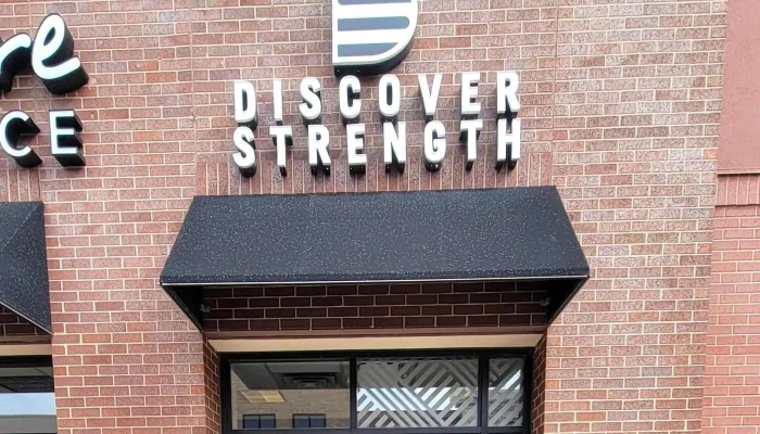 Discover Strength Maple Grove - Maple Grove