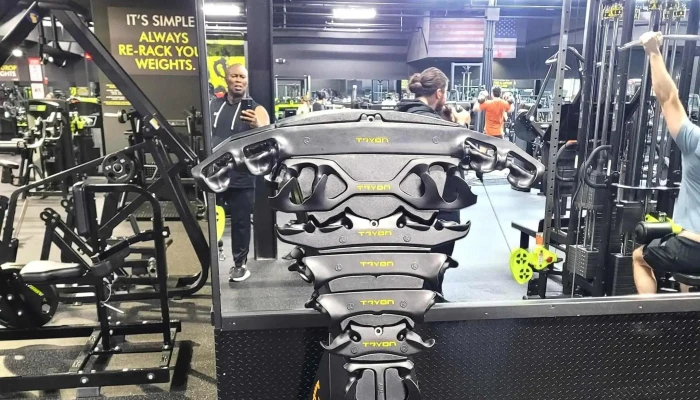 Dmv Iron Gym -  Area - Rockville