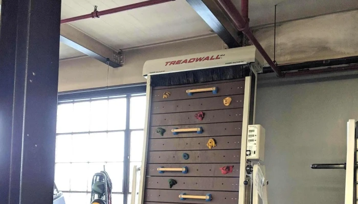 Down Under Sports And Fitness -  Where - Shillington