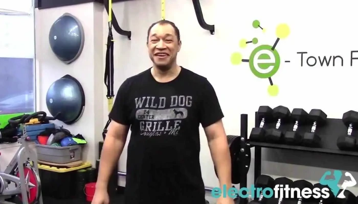 E -  Town Fitness Videos - Elmhurst