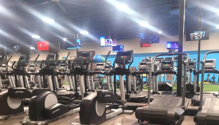 Eos Fitness Promotion - Chandler