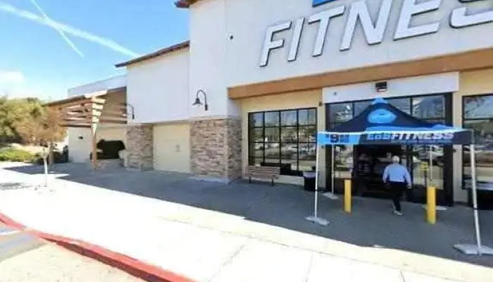 Eos Fitness Street View 360deg - Temecula