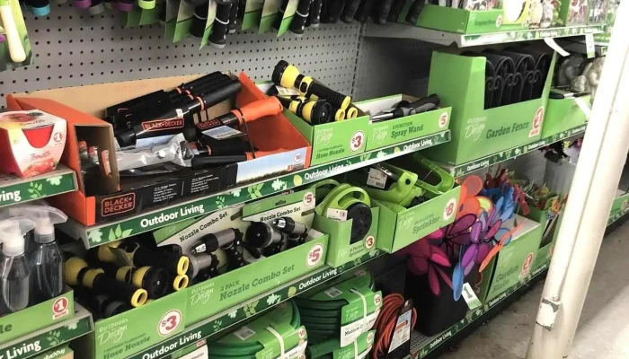 Family Dollar -  All - Abbotsford