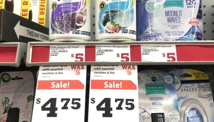 Family Dollar -  Dollar Store - Abbotsford