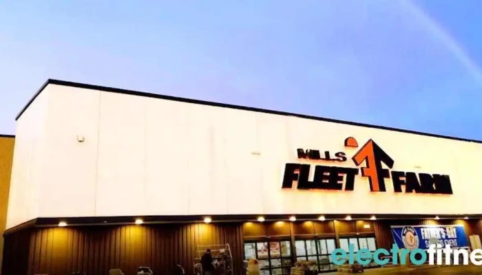 Fleet Farm -  By Owner - Antigo