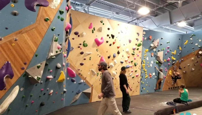 G1 Climbing Fitness Bouldering - Broomfield