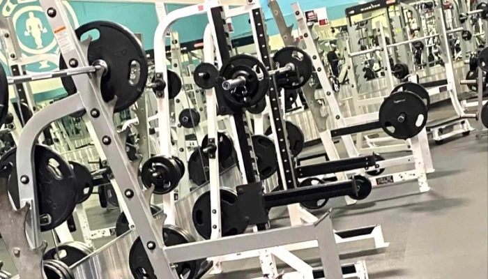 Golds Gym Number - Burlington