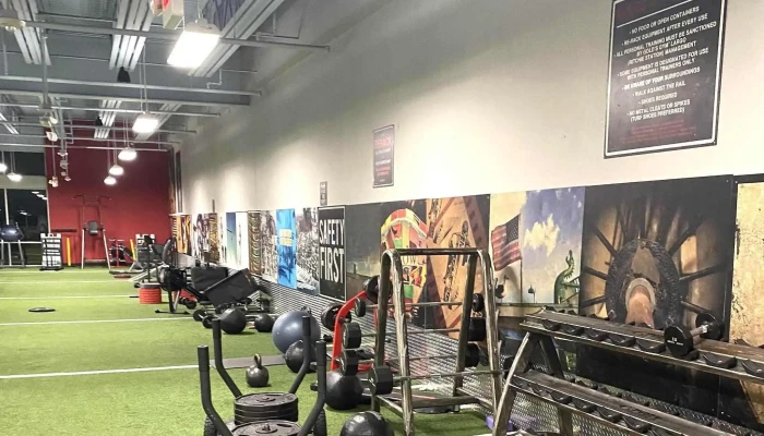 Golds Gym Open Now - Capitol Heights