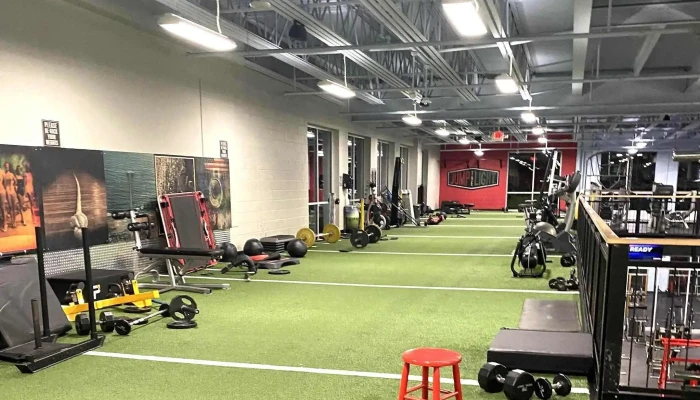 Golds Gym Reviews - Capitol Heights