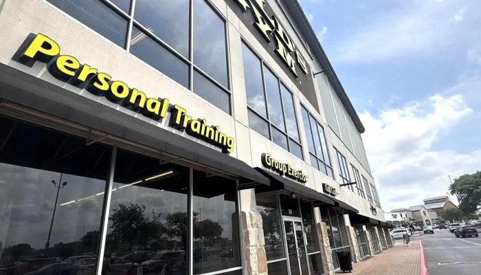 Golds Gym San Antonio The Quarry Latest - San Antonio