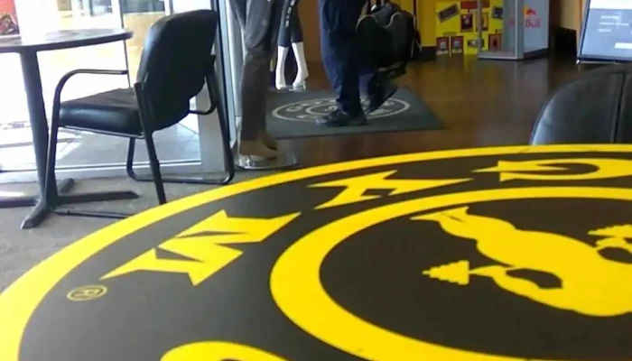 Golds Gym Videos - Bowie