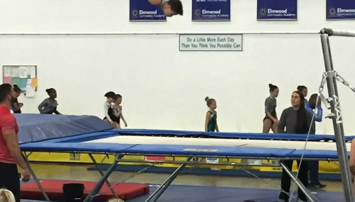 Hangtime Tnt Gymnastics And Cheerleading -  By Owner - Scott